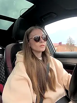 CompactBaby online show from 04.20.26