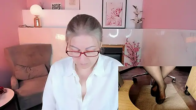Alexandra Kind online show from 07.19.26