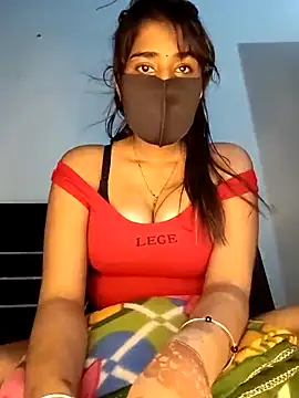 HotShanayaXO online show from 04.17.26