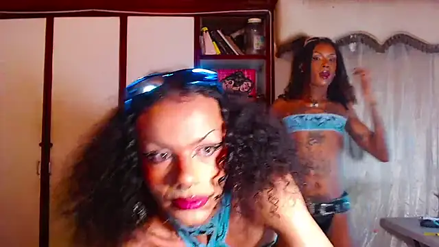 ZorraRojaa online show from 07.24.26