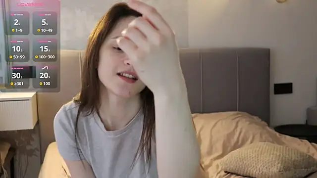 ellyellow online show from 04.19.26