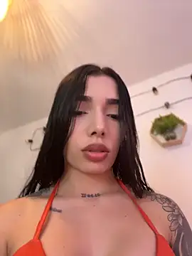 Snapshot of milasantana_ chatting on 06.20.26 milasantana online show from 06.20.26