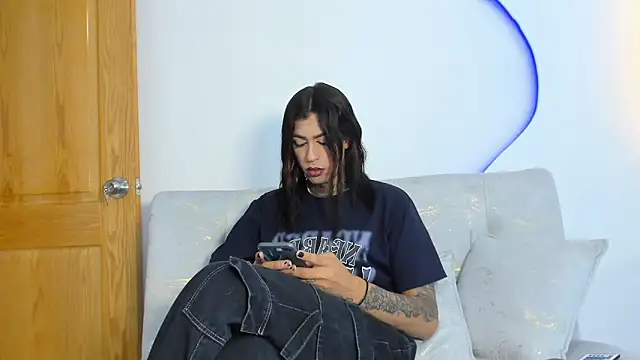 Aohomlester  online show from 04.23.26