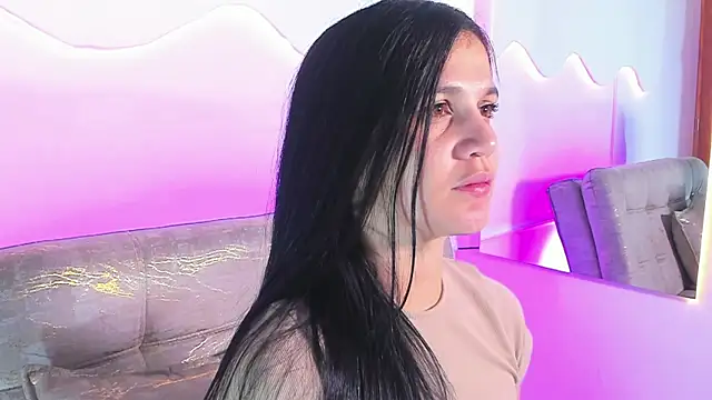 MiaMalcova   online show from 04.18.26