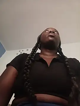 KaleaEbony online show from 04.16.26