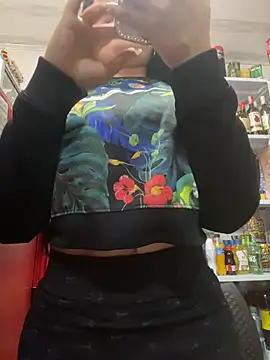 Sara fun online show from 12.16.25