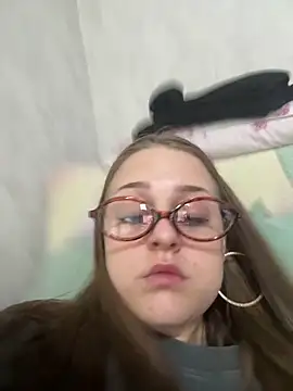 Shannon Van online show from 04.21.26