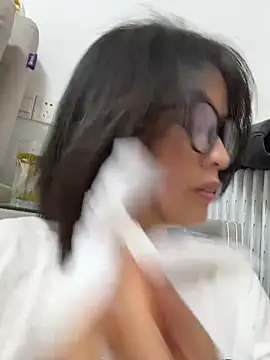 Faye-baby online show from 06.16.26