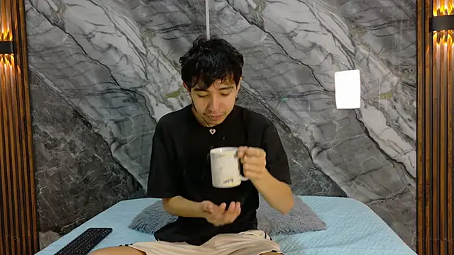 NoahWalker   online show from 05.24.26