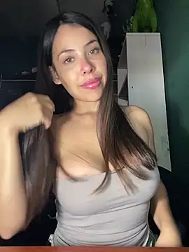 Juliett07 online show from 04.16.26