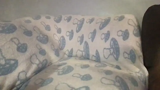 Snapshot of maldito33 chatting on 04.18.26 maldito33 online show from 04.18.26