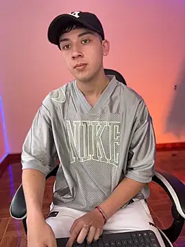 OLIVER K online show from 04.27.26