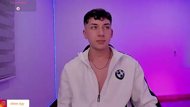 OLIVER K online show from 05.22.26