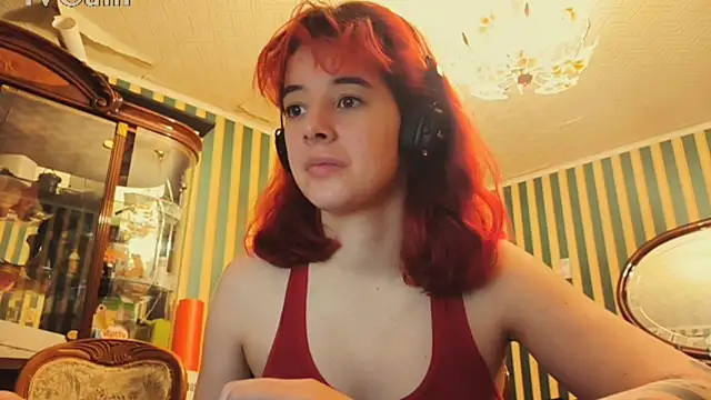 Snapshot of amberrrdolll_ chatting on 05.08.26 amberrrdolll online show from 05.08.26