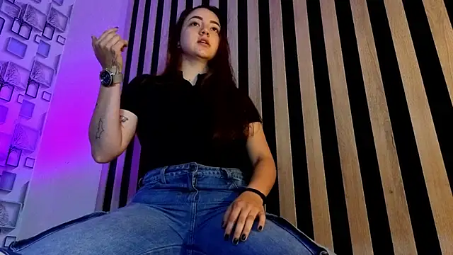 LexavegA online show from 04.17.26