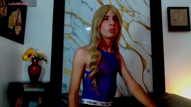 esmeralda negrette online show from 04.18.26