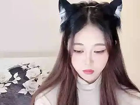 KiKi-011 online show from 05.08.26