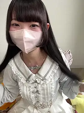 --Reina-- online show from 04.28.26