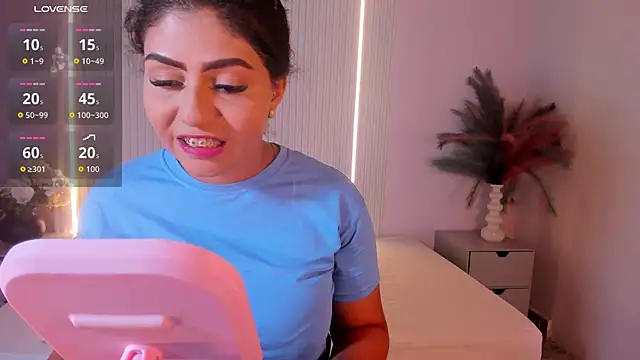 LucyWild8 online show from 07.06.26