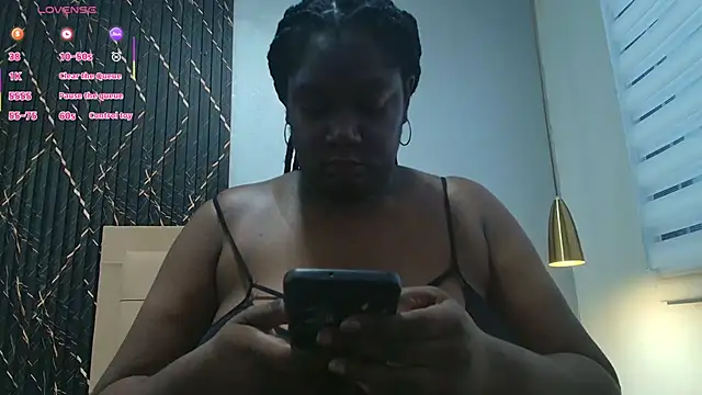 Snapshot of Canela__hot chatting on 05.30.26 Canela hot online show from 05.30.26