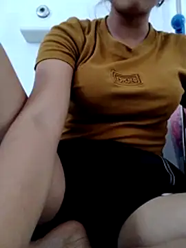 Zara-Lina online show from 07.25.26