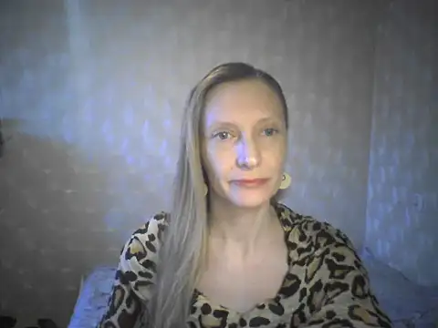 LunaBelle8 online show from 04.27.26