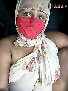 Snapshot of Hotty-Kobita-Vabi chatting on 04.25.26 Hotty-Kobita-Vabi online show from 04.25.26
