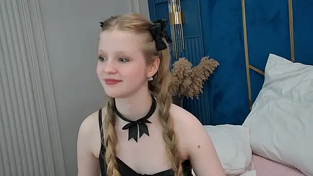 LilianHowards online show from 06.27.26