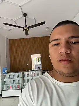 Patricio 02 online show from 07.24.26