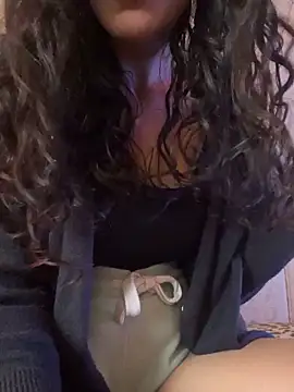 LaylaLush69 online show from 05.10.26