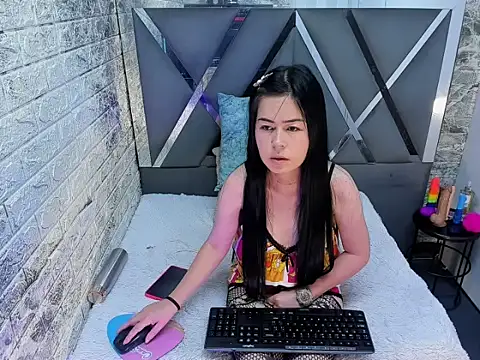 julietaflame online show from 05.12.26