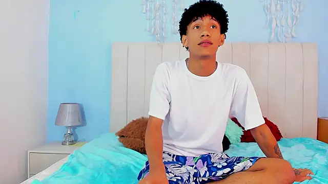 NoahBull19 online show from 04.16.26