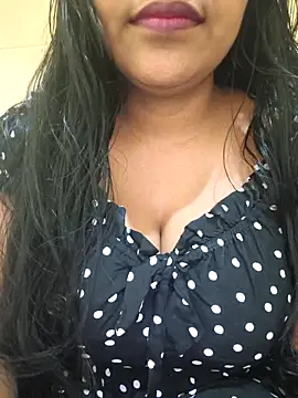 Snapshot of Newragini chatting on 04.23.26 Newragini online show from 04.23.26