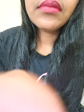 Snapshot of Newragini chatting on 05.18.26 Newragini online show from 05.18.26