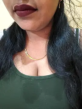 Snapshot of Newragini chatting on 05.22.26 Newragini online show from 05.22.26