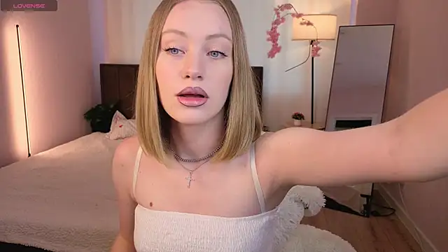 EvaHamilton online show from 07.21.26