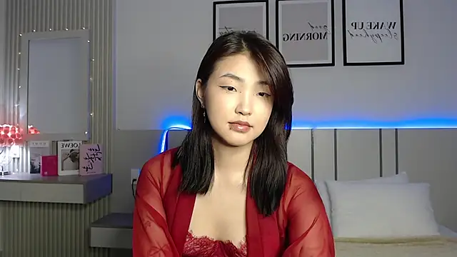 Snapshot of Maiaxoxo chatting on 06.01.26 Maiaxoxo online show from 06.01.26