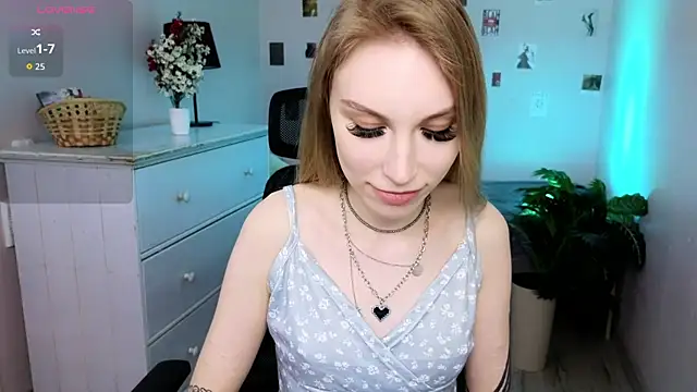 MilaDuales online show from 05.05.26