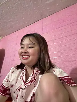 NhungNhun789 online show from 04.19.26
