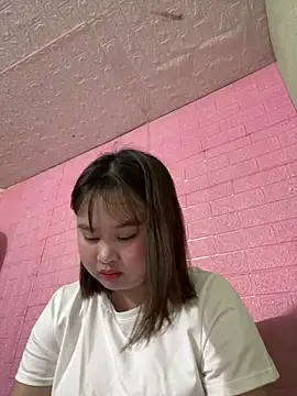 NhungNhun789 online show from 04.20.26