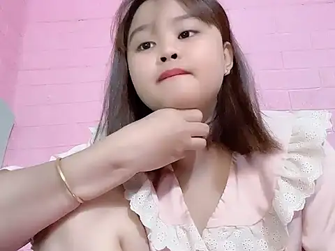 NhungNhun789 online show from 05.05.26