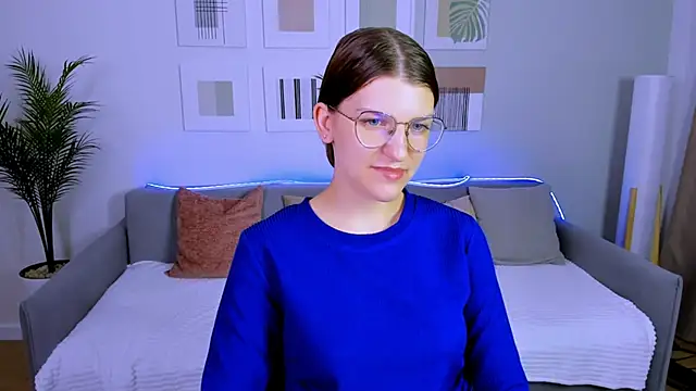 AnnaThorne online show from 04.25.26