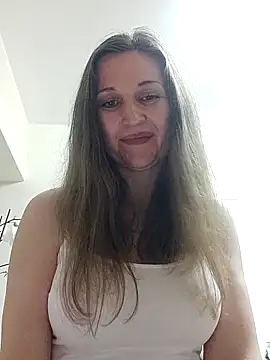 irresistibelle online show from 04.21.26
