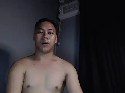 hottie island online show from 05.03.26