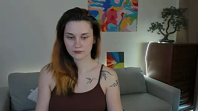 elani lune online show from 04.25.26