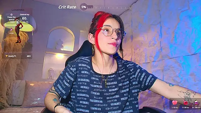 Snapshot of Moon_Red_r chatting on 05.06.26 Moon Red r online show from 05.06.26