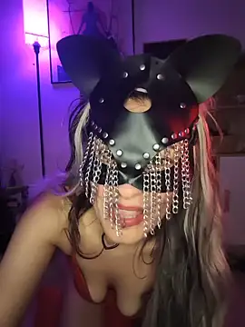 Snapshot of lilianroses chatting on 07.28.26 lilianroses online show from 07.28.26