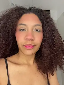 Daphnne Curly online show from 05.17.26