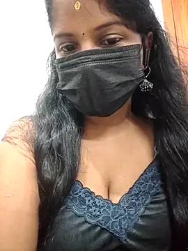 Snapshot of Tamil_Hot_Dharsha chatting on 06.22.26 Tamil Hot Dharsha online show from 06.22.26
