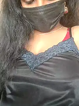 Snapshot of Tamil_Hot_Dharsha chatting on 07.17.26 Tamil Hot Dharsha online show from 07.17.26